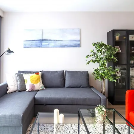 Apartment Central Flat With Balcony In Fikirtepe Istanbul
